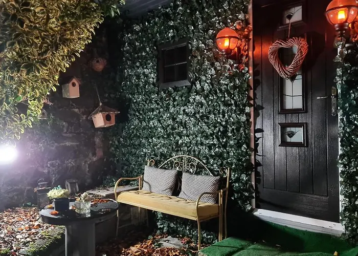 Holiday Cottages in Belfast