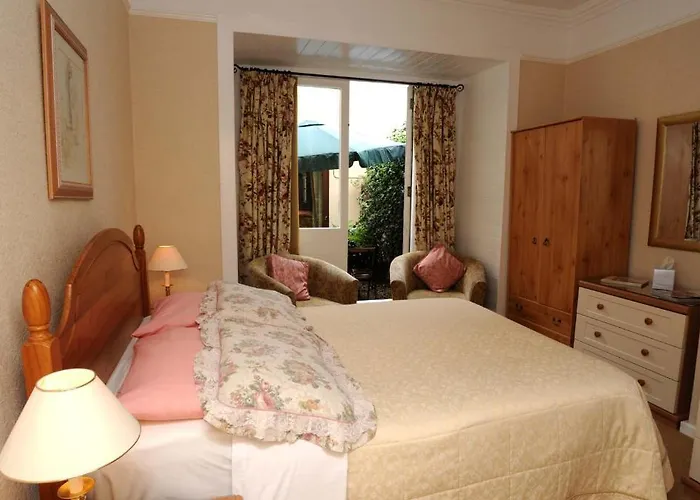 Shrewsbury Hotels