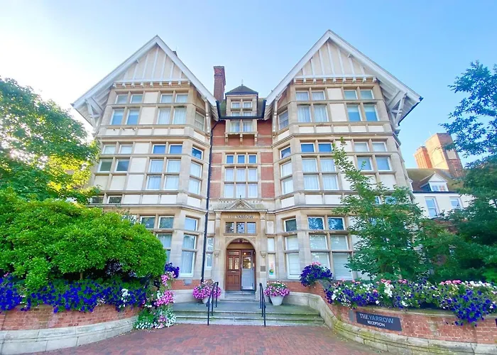 Broadstairs hotels near Joss Bay