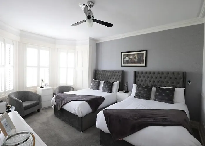 Portrush Guest Houses