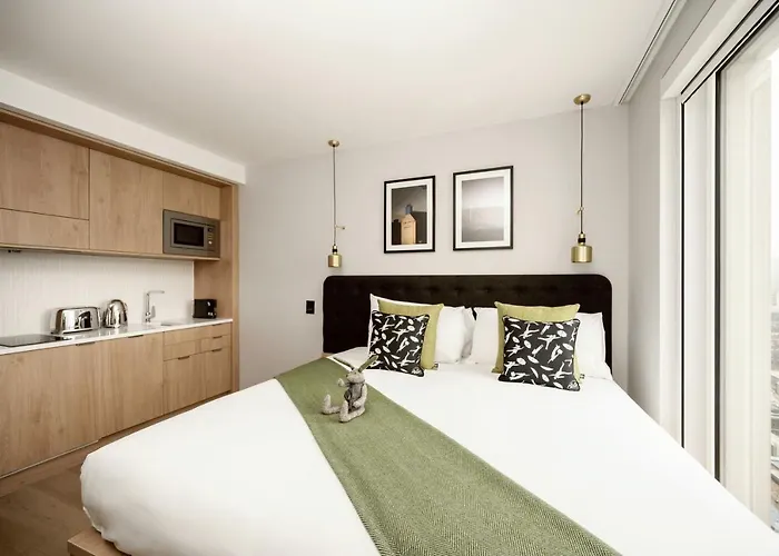 Wirral Hotels