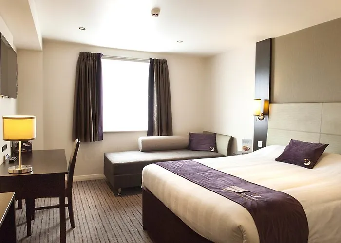 Waltham Abbey Hotels