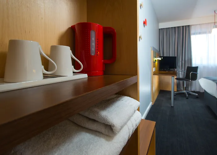 Stirling hotels near Mar's Wark