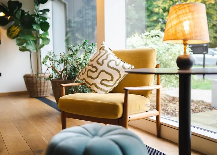 Faringdon Hotels