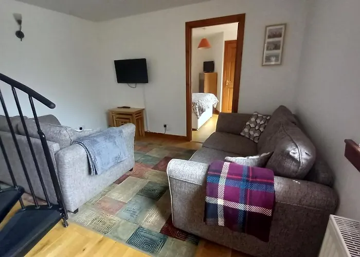 Private North End The Cottage Nairn
