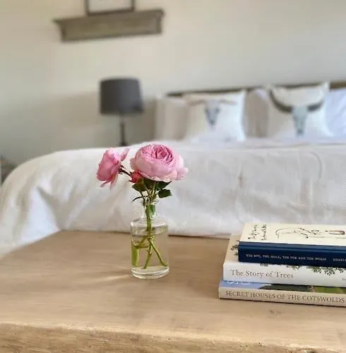 Luxury & Comfort In The Cotswolds Banbury