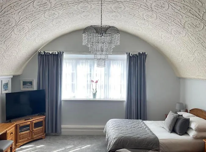 Fowey Hotels