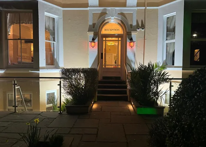 Arthog Hotels