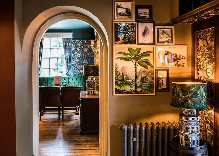 Knaresborough Hotels