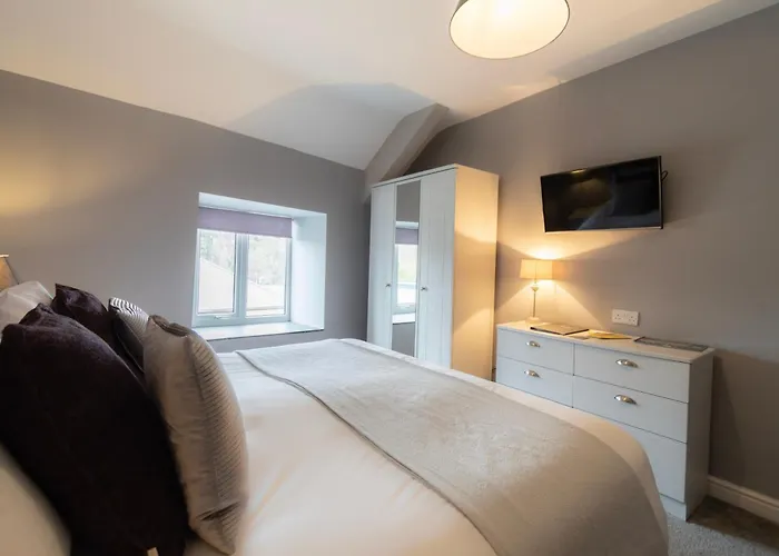 Bangor (Gwynedd) Hotels