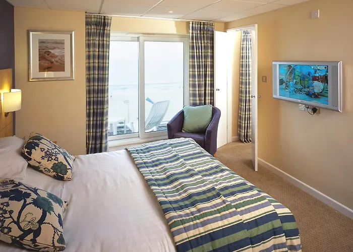 Poole Hotels