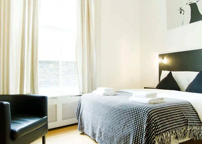 London hotels near Oxford Street