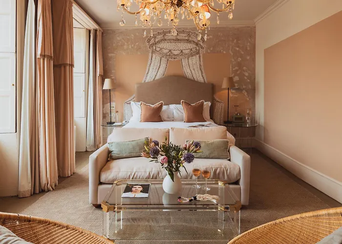Bath hotels near Stonehenge