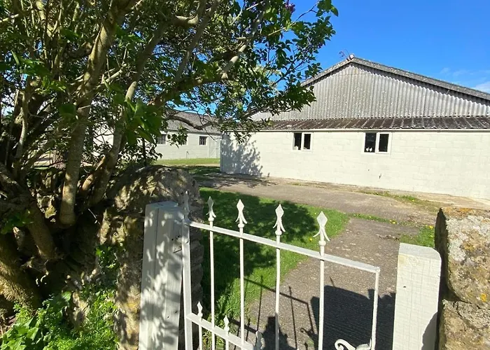 The Barn At Church Farm Chippenham 