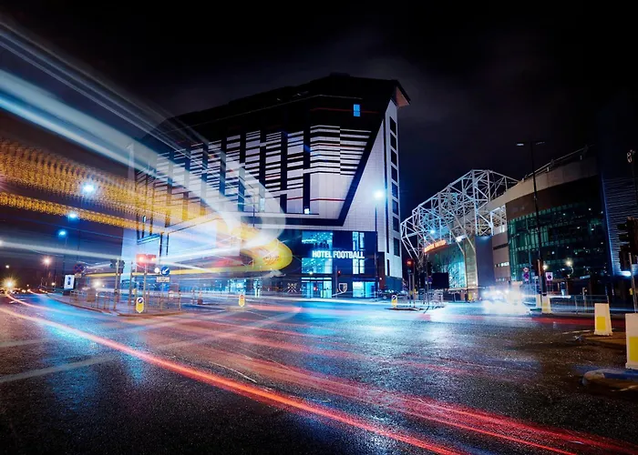 Manchester hotels near Northern Quarter bars