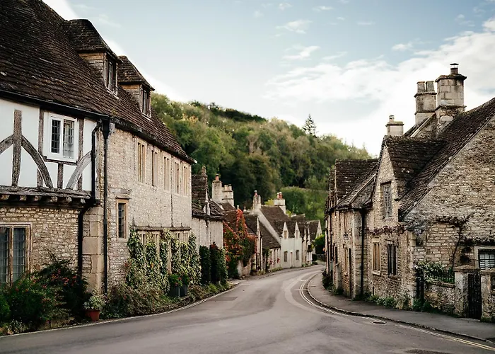 Castle Combe Hotels