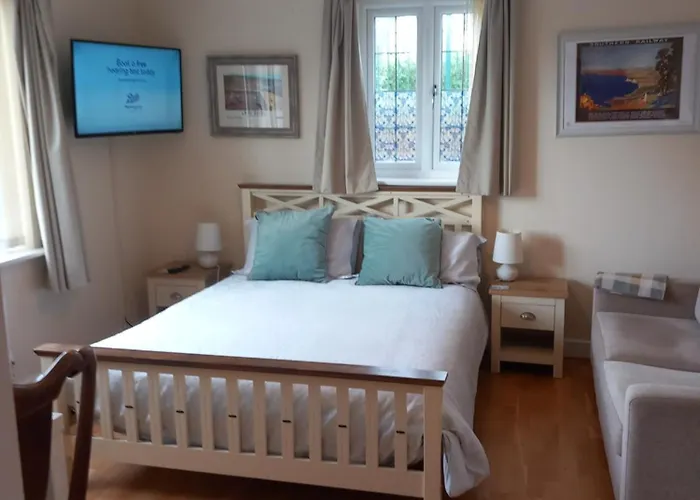 No 4 Suite Lyme Regis