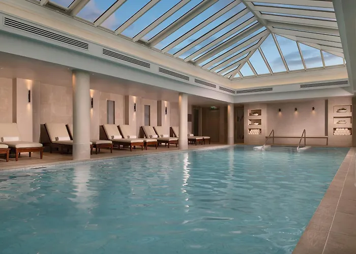 St Andrews hotels near East Sands Leisure Centre