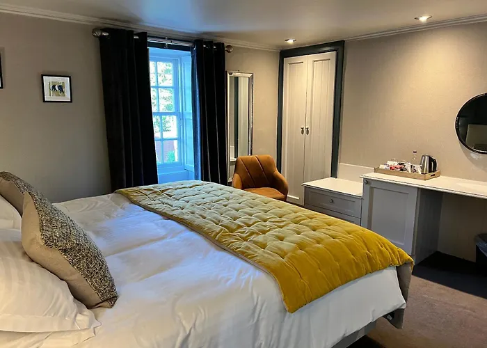 Kirkcudbright Hotels