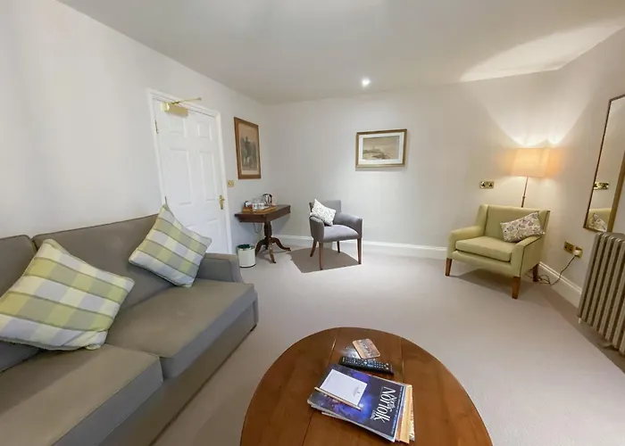 Holkham Hotels
