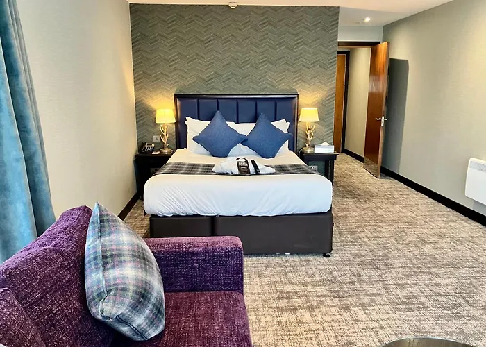 Luss Hotels