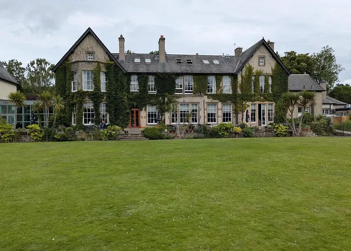 Glenrothes Hotels