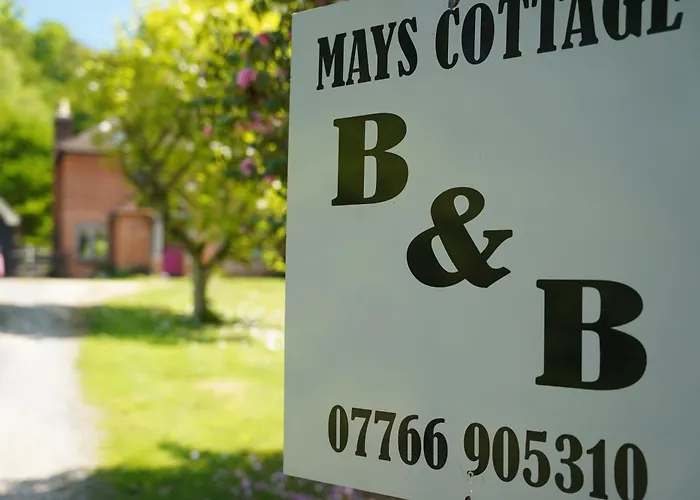 Mays Cottage Bed And Breakfast Petersfield