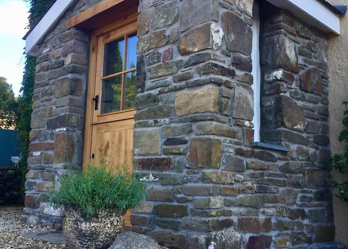 Efail Y Garn Bed & Breakfast Swansea