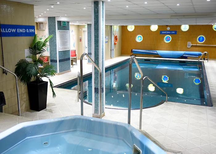 The Riviera Hotel & Apartments - Alum Chine Bornemouth