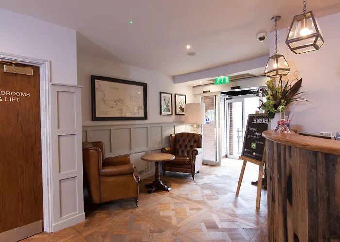 Kingston upon Thames (Greater London) Hotels