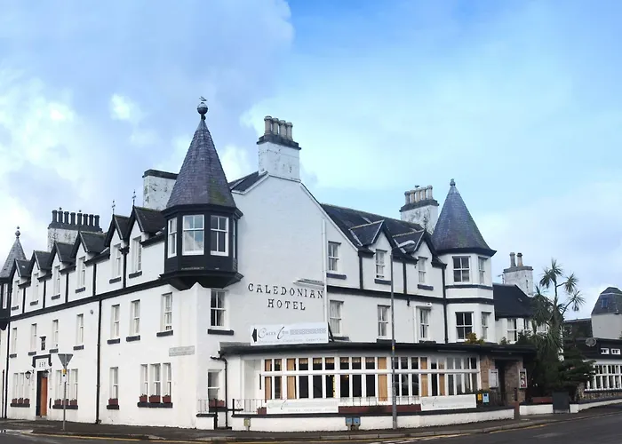 Stromeferry Hotels