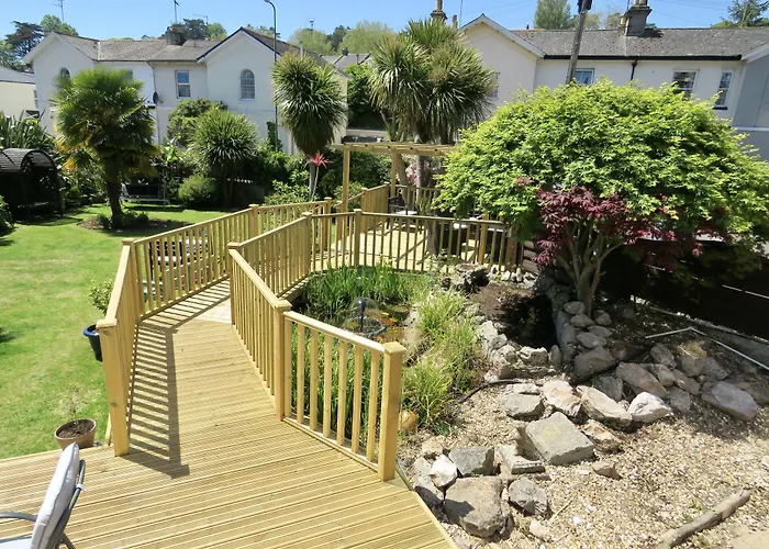 Torquay Resorts and Hotels with Waterparks