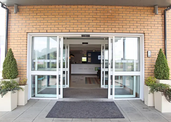 Braintree Hotels