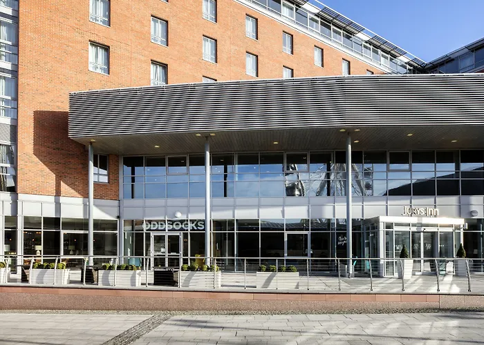 Liverpool hotels near Mathew Street