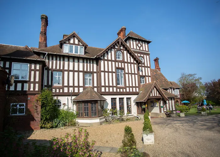 Mendham Hotels