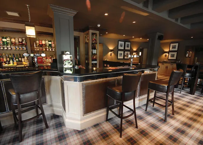 Eaglesham Hotels