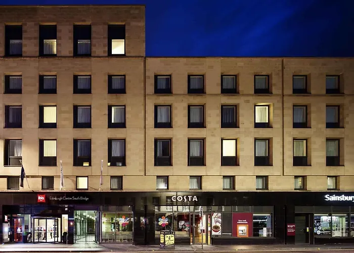 Edinburgh hotels near Surgeons' Hall Museums
