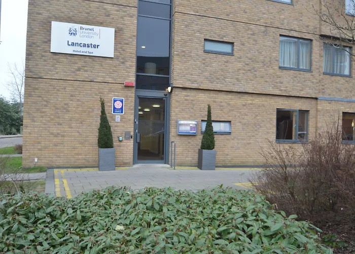 Uxbridge Hotels