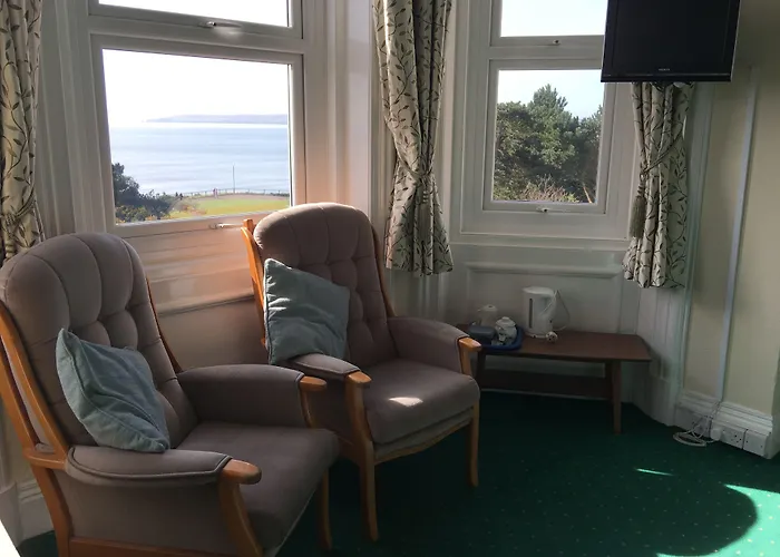 Hotel Riviera By The Sea Bournemouth