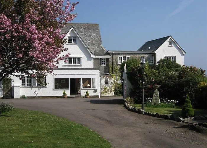 Mawnan Smith Hotels