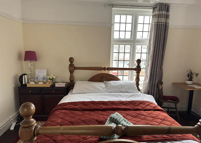 Dagenham Hotels