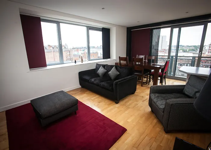 Nottingham hotels near Wollaton Hall