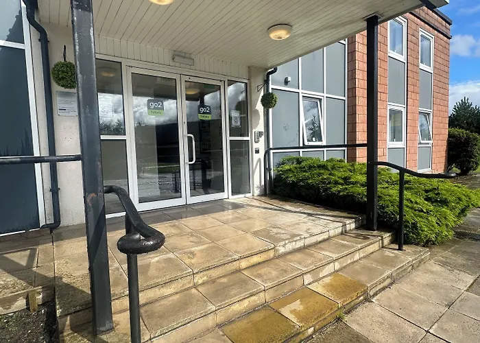 Go2 Glasgow Cumbernauld Hotel - Free Parking And Pet Friendly