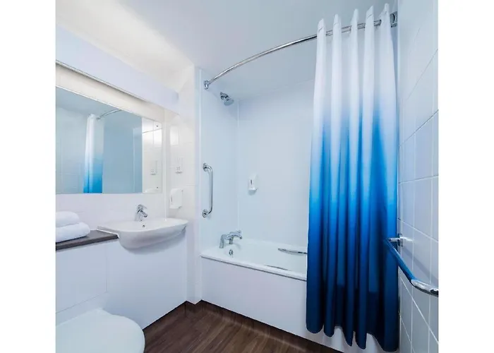 Chieveley Hotels