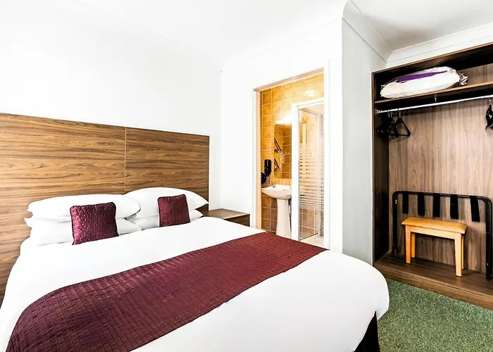 Family Friendly hotels in Newquay (Cornwall)