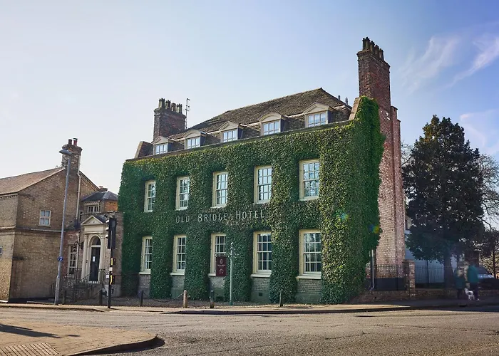 Huntingdon Hotels