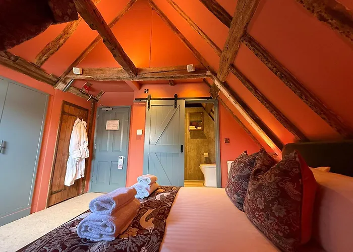Lavenham Hotels