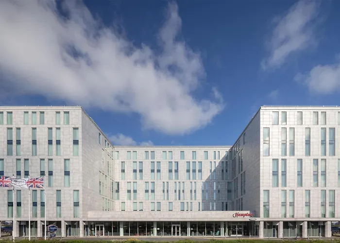 Walton-on-the-Naze Hotels