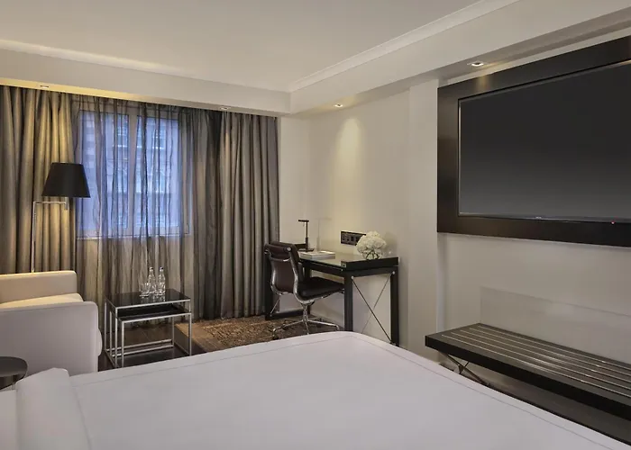 Upminster Hotels