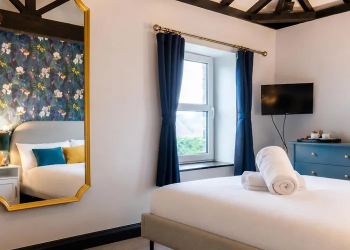 Dewsbury Hotels